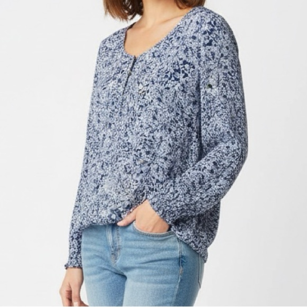 ONEILL Women’s Ditsy Paisley Floral Long Sleeve Shirt
